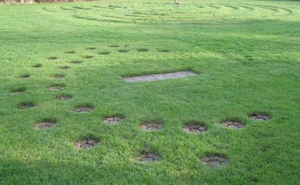 The Sun Clock and Labyrinth